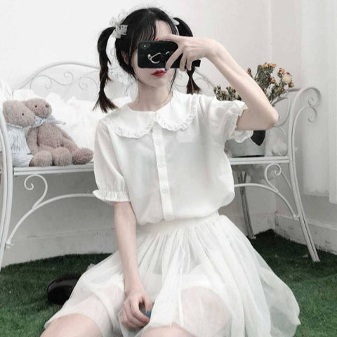 short-sleeved inner shirt